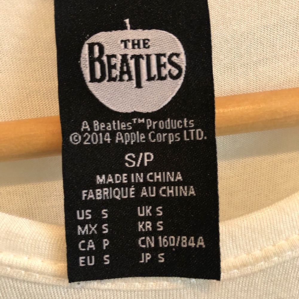 🎉Host Pick !🎉Beatles T shirt - Picture 5 of 7